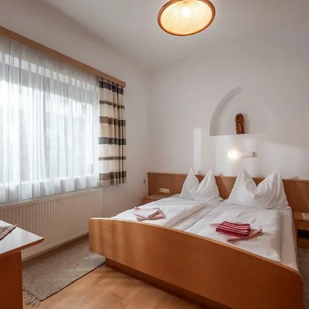 Apartmán Gastehaus Amor *